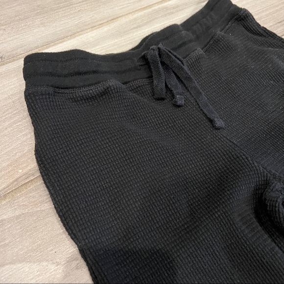 Aritzia TNA Waffle Joggers - Picture 3 of 5